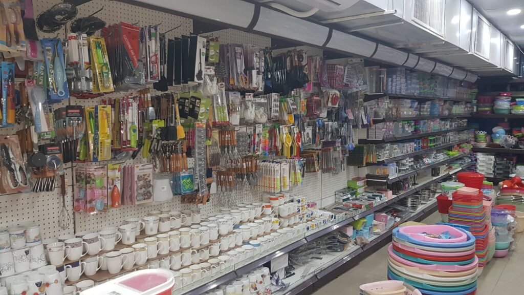clothes hanging rack